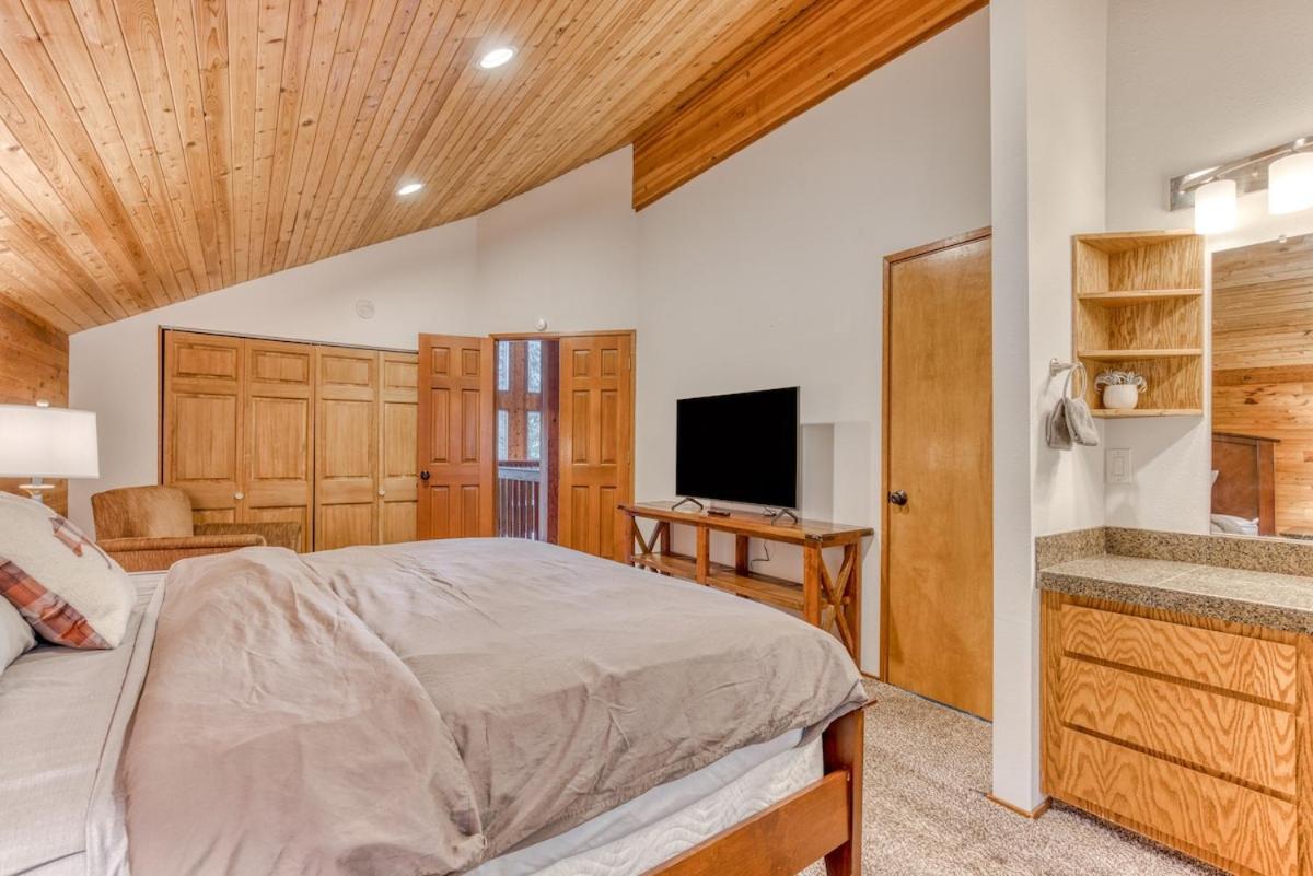 Great Blue Lodge - Spacious Ski Lodge, Hot Tub, Sauna, Game Room & More 加文门特营 外观 照片
