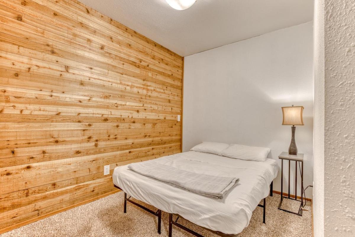 Great Blue Lodge - Spacious Ski Lodge, Hot Tub, Sauna, Game Room & More 加文门特营 外观 照片
