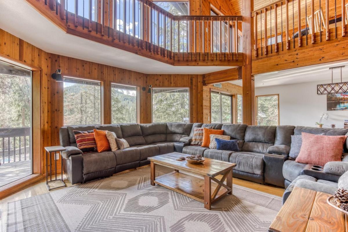 Great Blue Lodge - Spacious Ski Lodge, Hot Tub, Sauna, Game Room & More 加文门特营 外观 照片