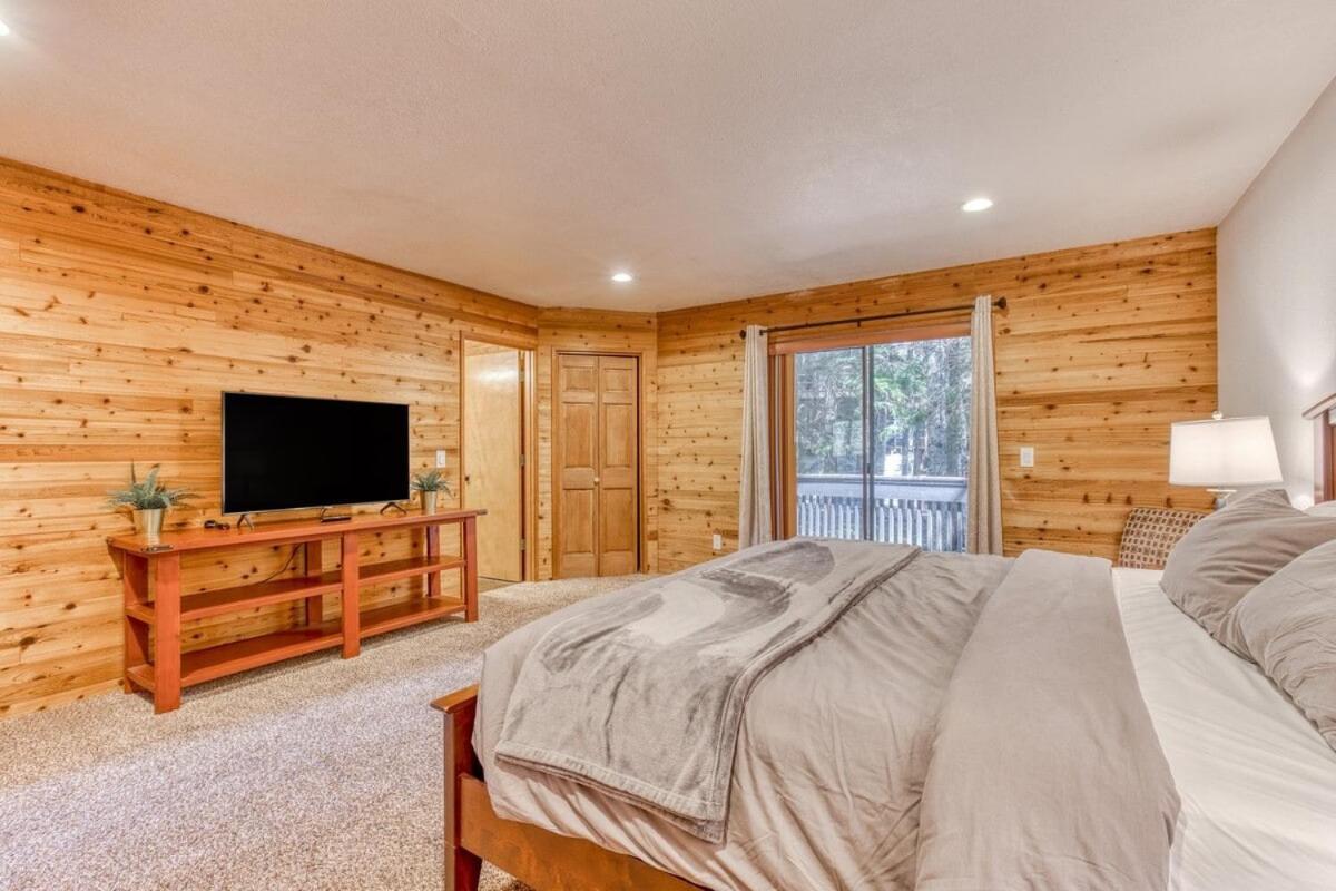 Great Blue Lodge - Spacious Ski Lodge, Hot Tub, Sauna, Game Room & More 加文门特营 外观 照片