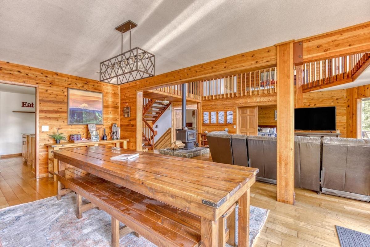 Great Blue Lodge - Spacious Ski Lodge, Hot Tub, Sauna, Game Room & More 加文门特营 外观 照片