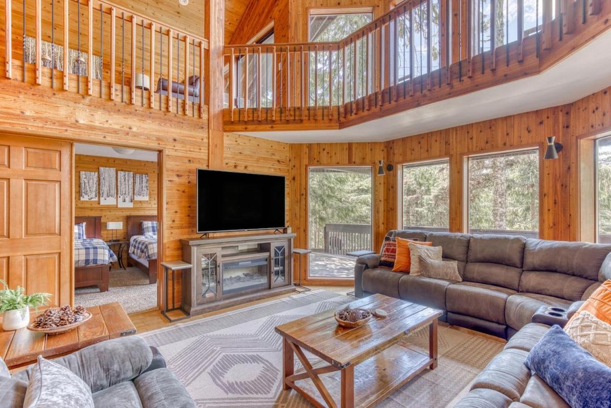 Great Blue Lodge - Spacious Ski Lodge, Hot Tub, Sauna, Game Room & More 加文门特营 外观 照片